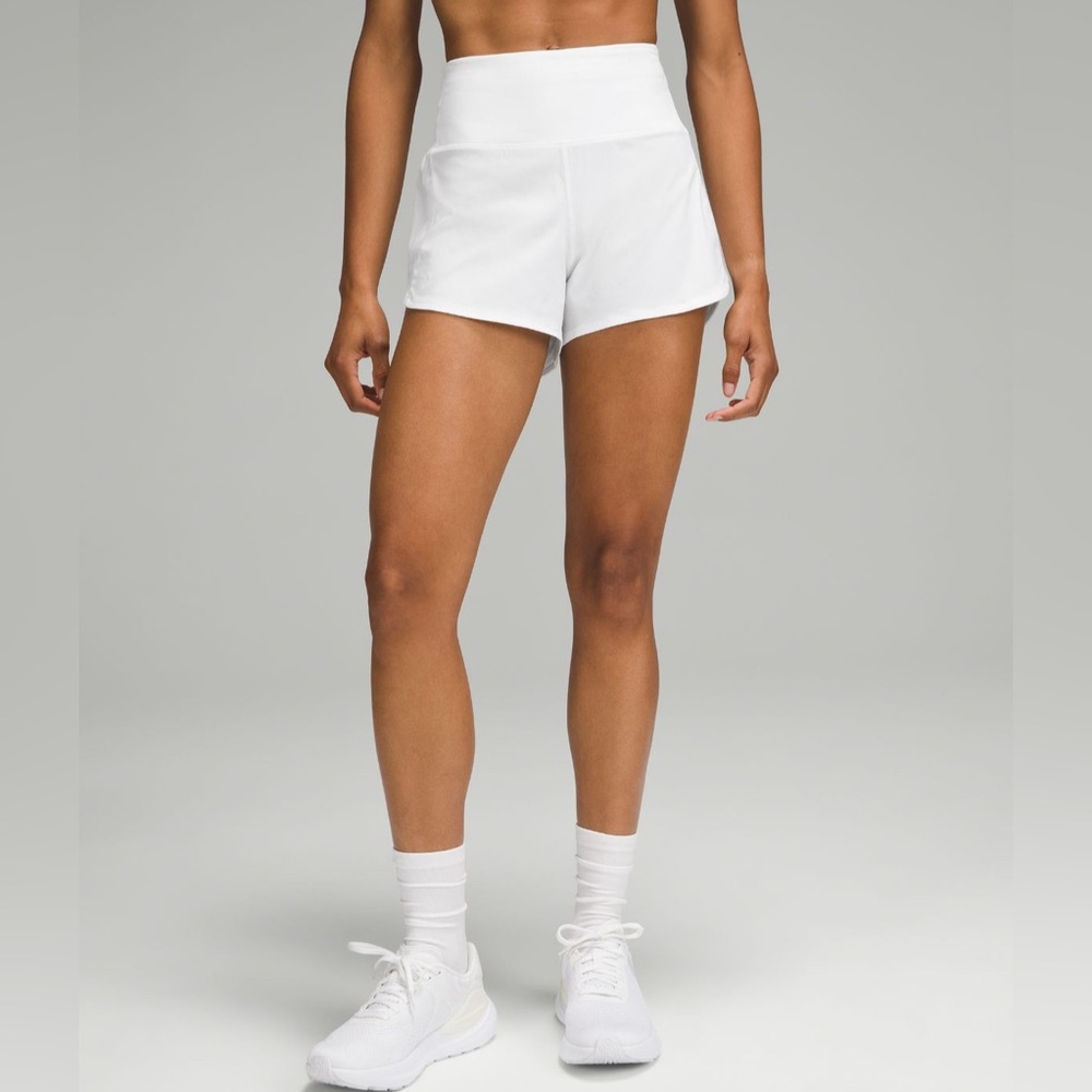 Lululemon Speed Up HR Short 4” Lined.